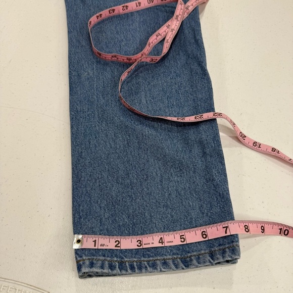Liz Claiborne Classic Jeans Medium Wash Denim Mom High Waist Women’s Size 12R - Picture 9 of 13
